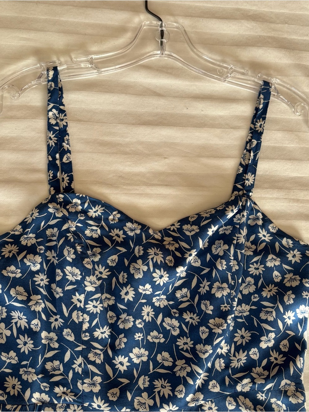Old Navy Blue Floral Spaghetti-Strap Sundress Size S - Picture 7 of 14